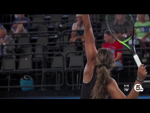 Local tennis pro Dalayna Hewitt climbs rankings after COVID setback landed her at Amazon warehouse