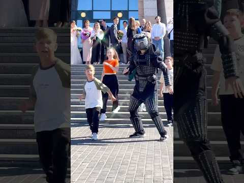 LITTLE BOY 👦 TEACHING SHUFFLE 😱 TUZELITY DANCING ASTRONOMIA 😎!!