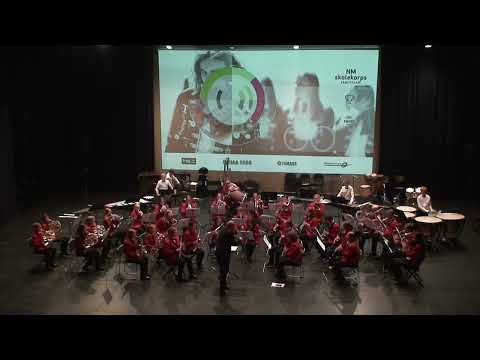 02 Midtun Skolekorps NM 2022 Triptych