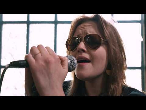 Hello Seahorse! - Bestia (Live on KEXP)