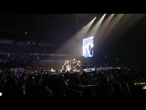 CNBLUE Between Us In Manila 2017 - Isn't She lovely (acoustic session)