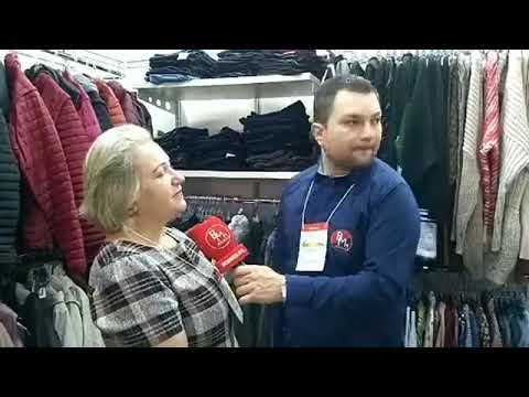 Plus com com modas exclusivas para pessoas com sobrepeso