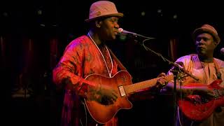 Mamadou Kelly -  Naye