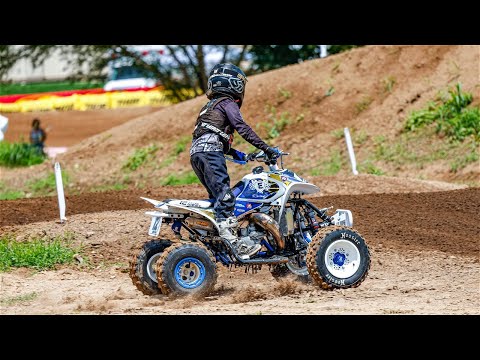 Stiles West ripping at Loretta Lynn's aboard his E-Racing hybrid!