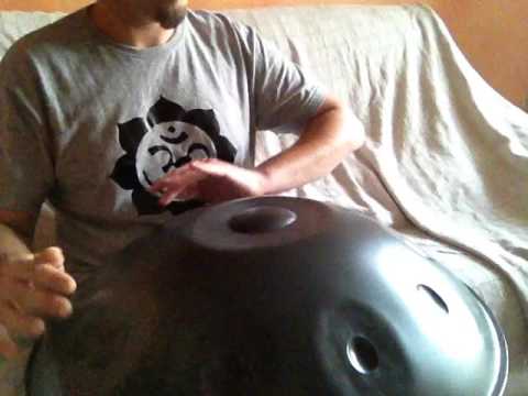 some Jan Borren​´s Kurd 11 handpan love . sorry my mistakes I hope some of you enjoy it (^o^)