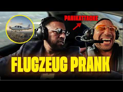 PRANK IM FLUGZEUG 😱 Mo Douzi rastet komplett aus 🥴