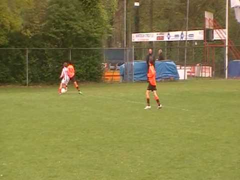 Geinoord D2 - VV De Meern D2 0-12 1.5.2010 goal Djaffa