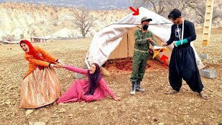 Download lagu Police arrive by operator to file complaint against evil first wife mp3