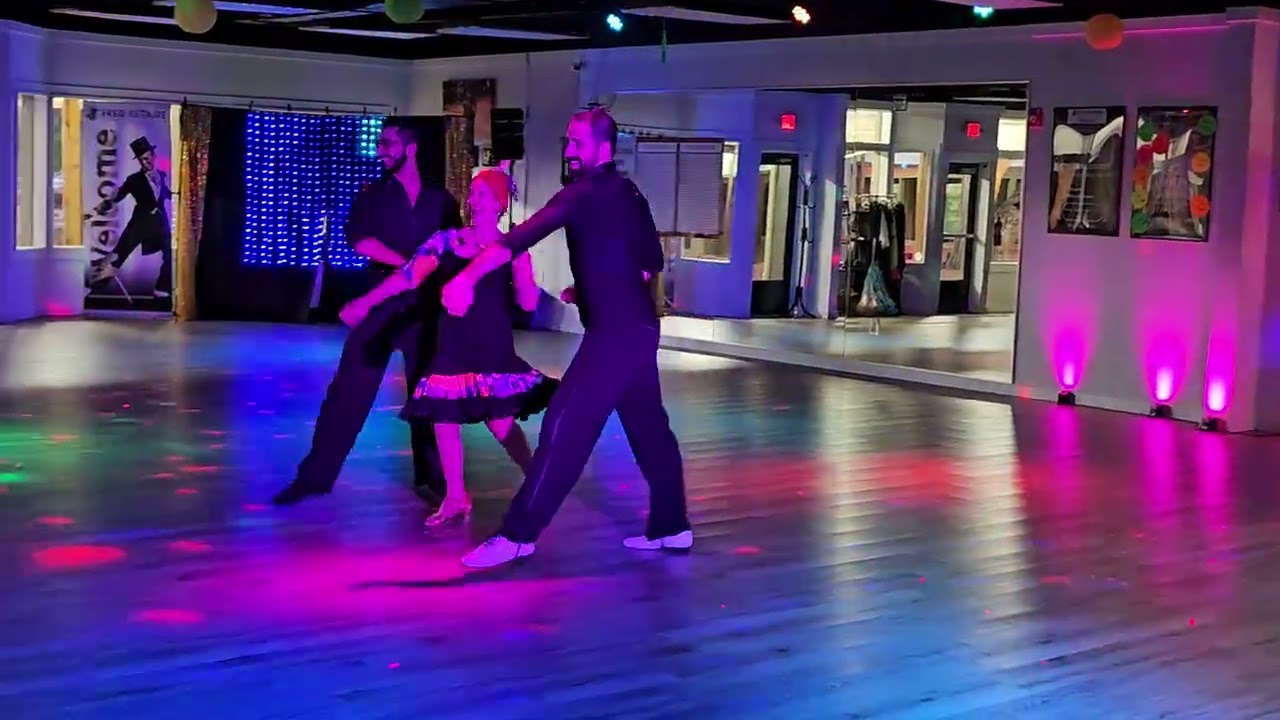 Samba Show by Thelma, Paul & Davy at our Goodbye Summer Party! 