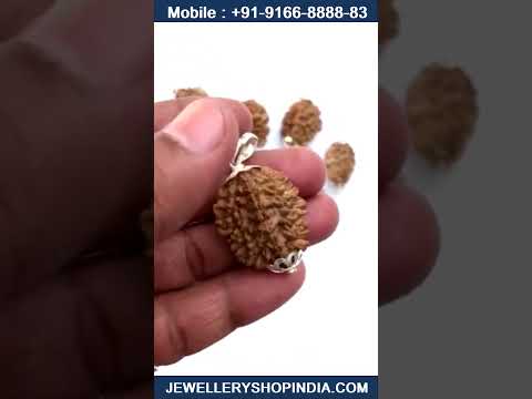 Product video thumbnail
