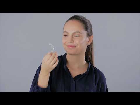 DR SMILE: Victorias Erfahrungen mit der Aligner-Therapie