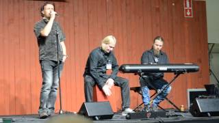 Sonata Arctica - Love (acoustic, live)