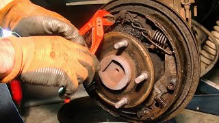 HOW TO REPLACE DRUM BRAKE SHOES+CHANGE WHEEL CYLINDER IN DETAIL|DIY FULL REAR SERVICE FIX+ADJUST