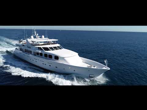 CACHEE, 1999/2018 124' Christensen MY for Sale