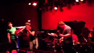 The Rebuilt Machine live at JAXX