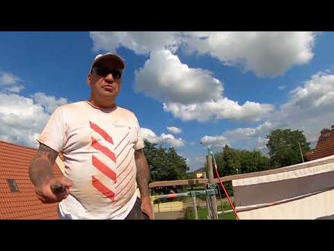 Biberschwanz Hechtgaube - Dachdecker decken Biber aus Liebe zum Handwerk - Fledermausgaube