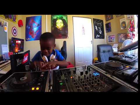 Dj Arch jnr Jamming To Dj Maphorisa's New Song, Midnight Starring.