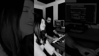 Download lagu NADINE TAYSEER 💔 mp3
