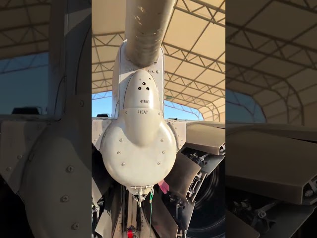 Vídeo relacionado con Eurofighter Typhoon Ef2000 español la fuerza aérea spaf España 3,7 "(95 mm) vinilo adhesivo de vinilo para