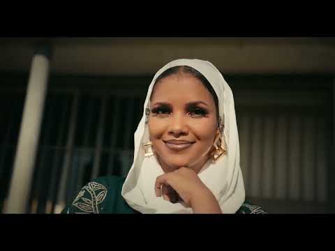 Mocco Genius feat Alikiba   Mchuchu Official Music Video