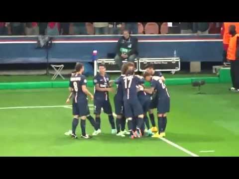 PSG / Apoel Nicosie 05.11.2014 : 1-0 (C1) 5/5 : Réaction du stade après le but de Cavani