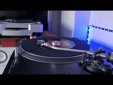 Marlene Dietrich and Rosemary Clooney - Too Old to cut the Mustard - Columbia -1952 - 7" Record