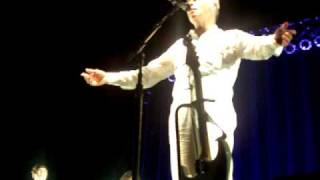 david byrne - i feel my stuff