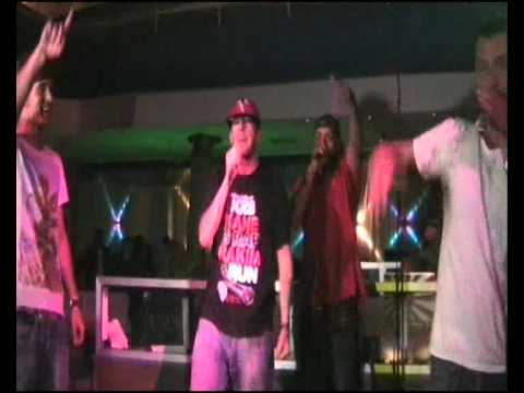 ATPC - Adesso feat. E-Green (Live 3 GIUGNO 2011 @ CHALET TORINO)