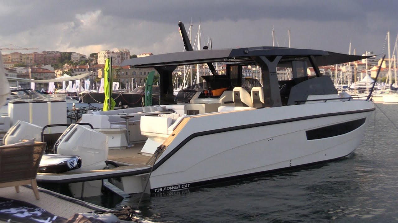 2024 Tesoro T38 Power Cat Review - Innovative Design