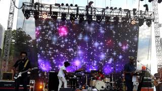 TV on the Radio - Halfway Home - Austin City Limits 09/17/2011