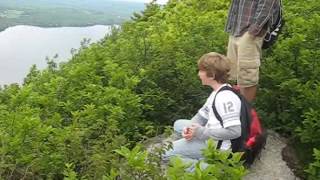 preview picture of video 'Mike's Hiking Journal Mt. Pisgah.'