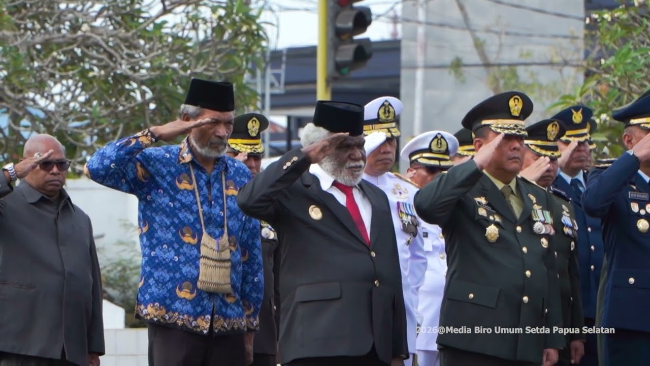 Refleksi HUT ke-81 TNI: Wagub Papua Selatan Hadiri Ziarah Makam Pahlawan"Lakukan Tabur Bunga