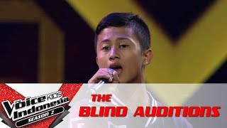 Download lagu Ekik 'Berawal Dari Tatap' | The Blind Auditions | The Voice Kids Indonesia Season 2 GTV 2017 mp3