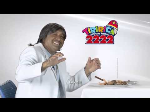 Tiririca imita Roberto Carlos para pedir votos