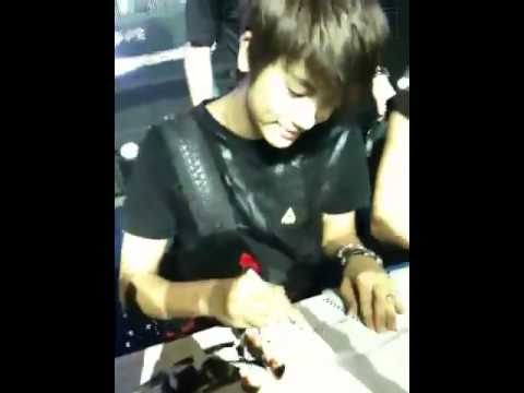 [Upclose fancam] ZE:A at Singapore Suntec Sept 11 showcase fansign