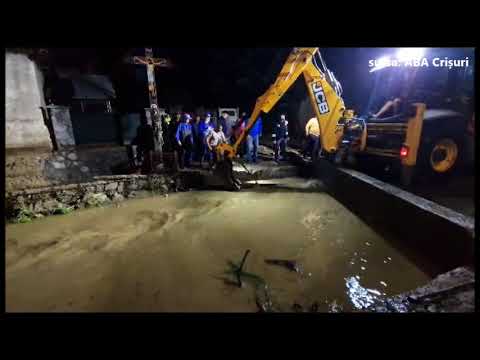 eBihoreanul.ro: Inundație în satul Cuzap, Bihor