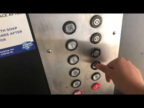 VERY LOW ON OIL!!! Montgomery Hydraulic Freight Elevator @ Cox Business Convention Center, Tulsa, OK