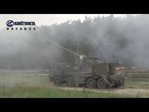 Eva   155mm by 52  self propelled howitzer EVA on TATRA Chassis