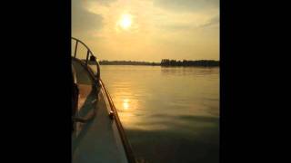 The Scene Aesthetic  Beauty in the breakdown Lyrics [On screen]