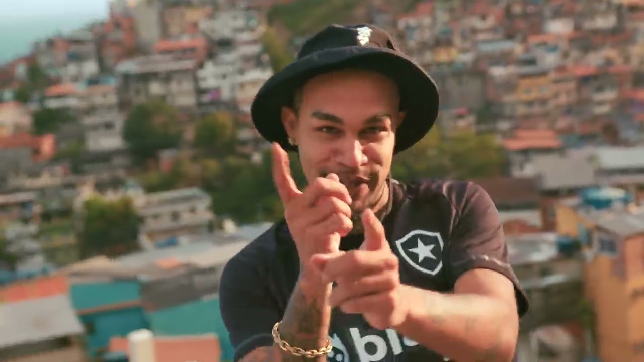 Depois do sucesso de ‘Embalado’, Botafogo lança música ’É Estrela’ no clima da Copa do Mundo; ouça