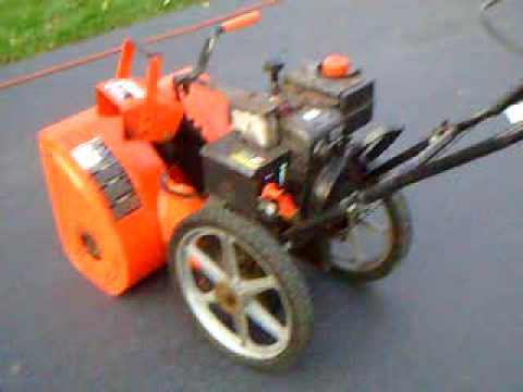 Ariens Snow blower 5 Horsepower Tecumseh