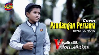 Download lagu FIRST LOOK 'Cover' Valen akbar mp3