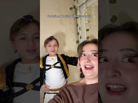 BEKLENEN RUMİ COSPLAYİ GELDİ