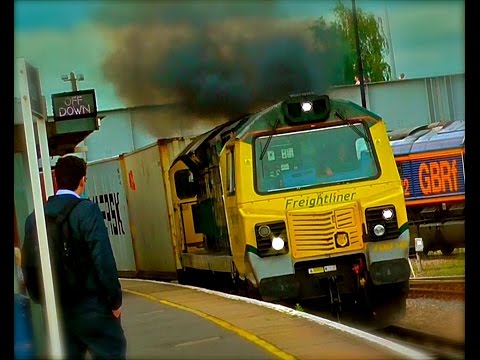 Freightliner Class 70 - 70010 Departs Eastleigh With Clag - Wednesday 22nd June 2016