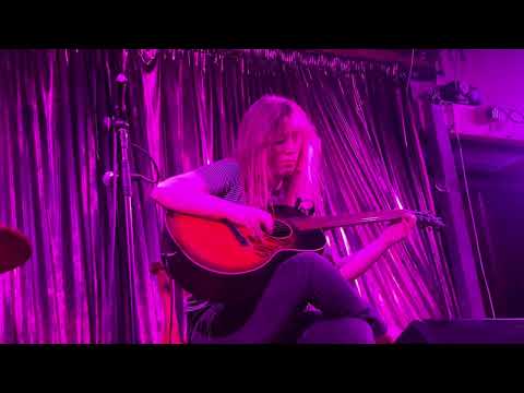 GWENIFER RAYMOND - Jack Parsons Blues, live at The Ivy House, London mov