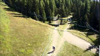 preview picture of video 'Seggiovia Pila - Chamolè. Кресельный подъёмник в Альпах. Pila - Chamolè detachable chairlift.'