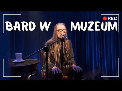 Koncert barda i poety. Mirosław Czyżykiewicz w Muzeum Okręgowym w Koninie