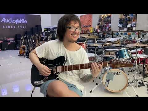 Демонстрация электрогитары Ibanez AZS2209B