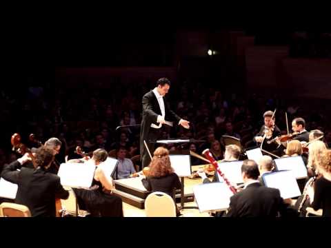 Franz von Suppe "Leichte Kavallerie". Vienna Strauss Philharmonic Orchestra