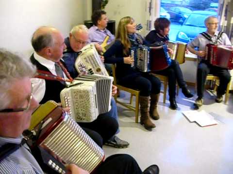 Hanøybekken Toraderlag spiller opp